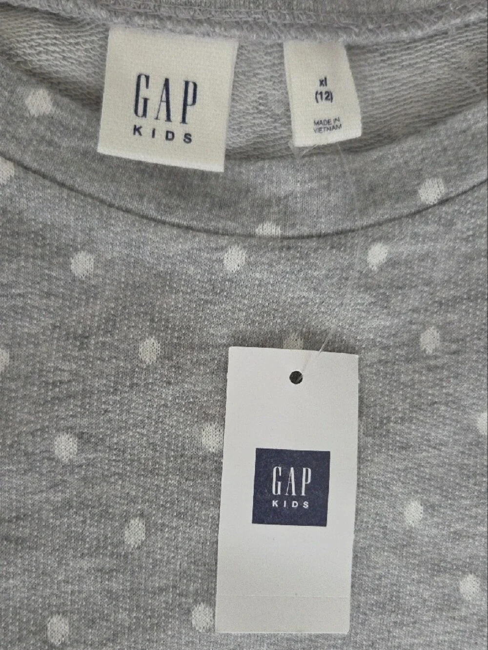 GAP soft gray